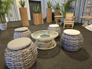 Rattan Hocker klein 2